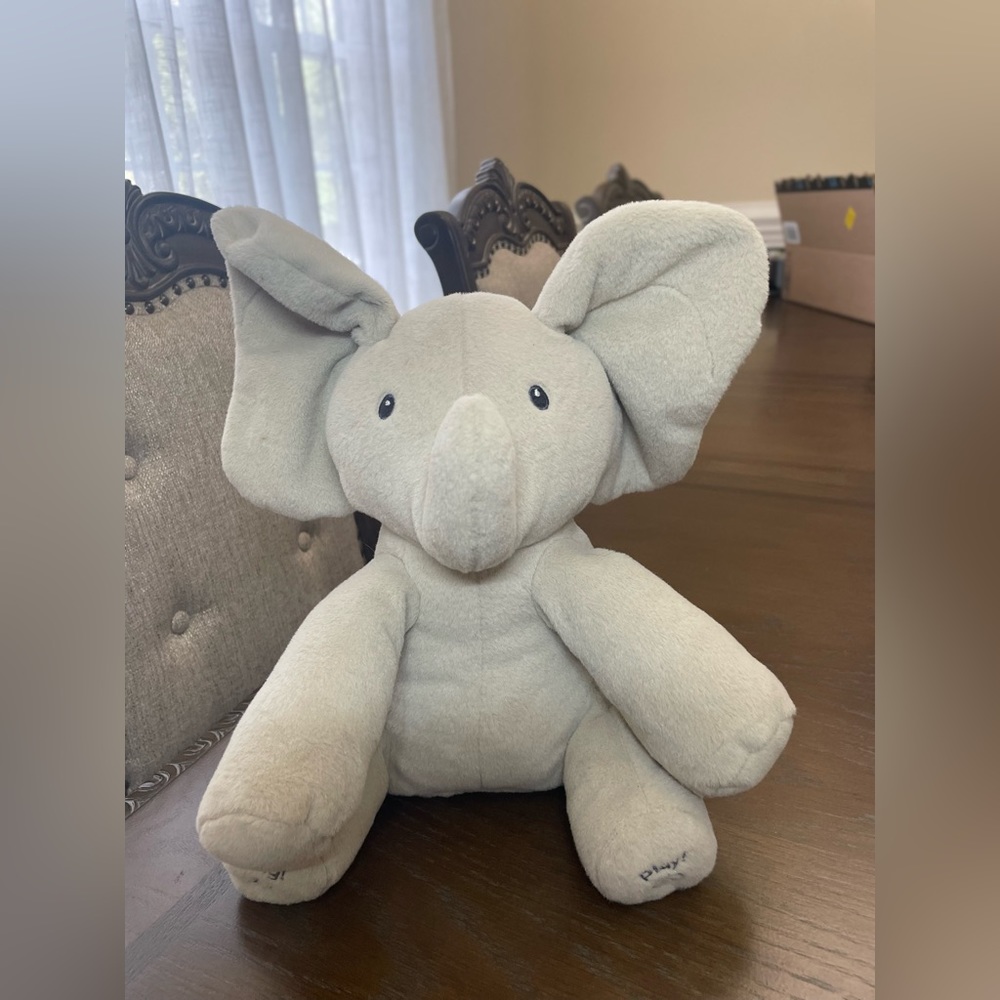 Baby Gund Flappy The Elephant Musical Stuffed Animal
